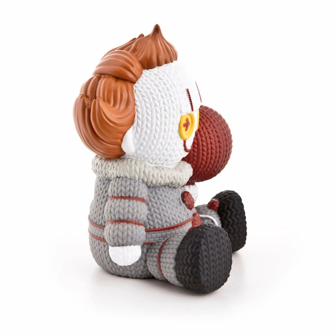 Coupon ⭐ IT : Pennywise Handmade By Robots Vinyl Figure ✨ 5 IT : Pennywise Handmade By Robots Vinyl Figure
